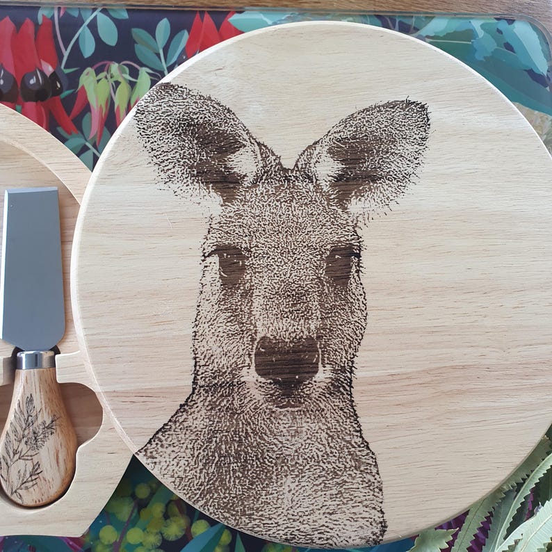 Eastern Grey Kangaroo Australian Native Engraved Cutting Chopping Cheese Serving Board with 4 Knives Set